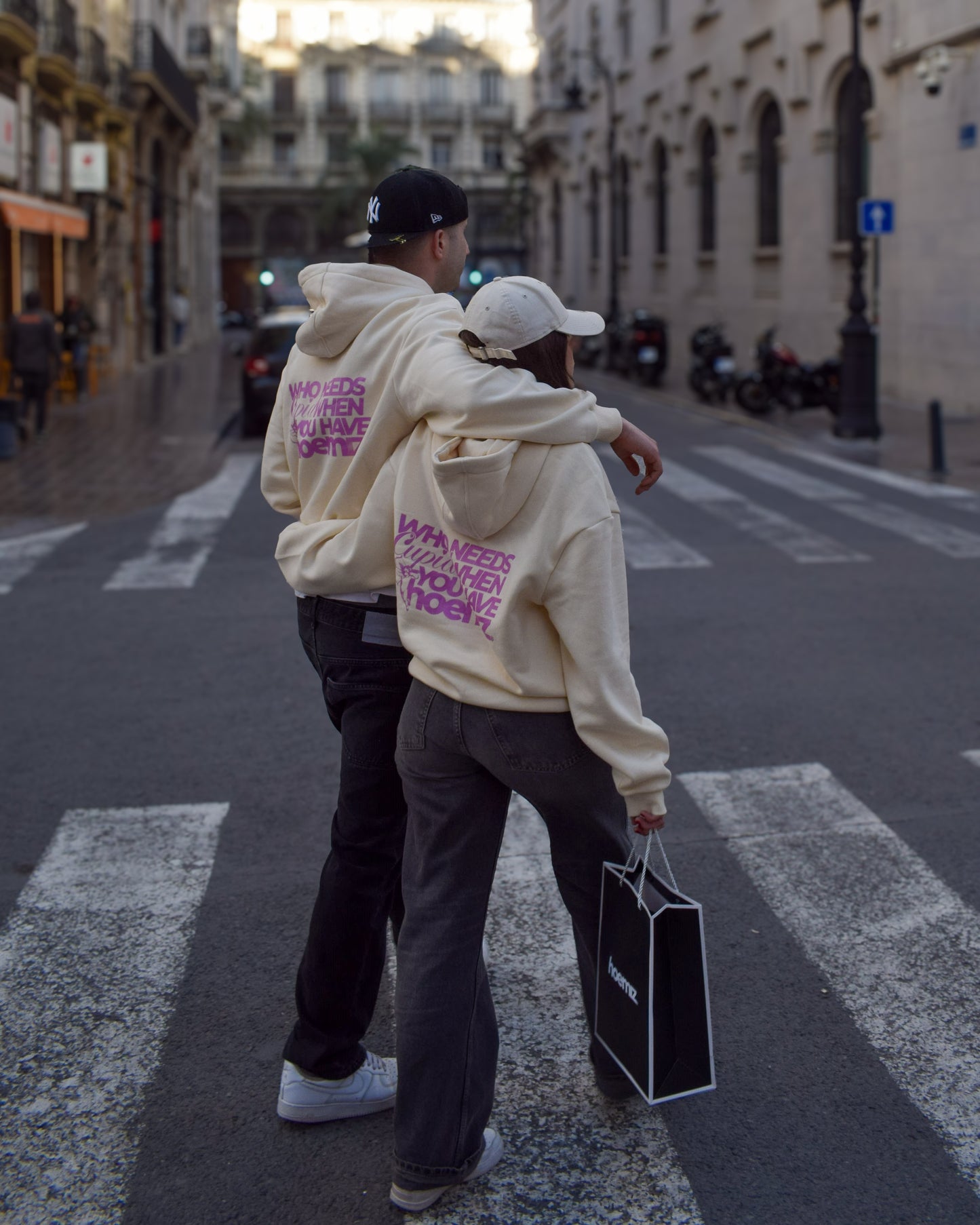Cupid Hoodie Whitesand